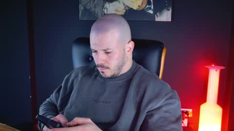 Snapshot of angeloeric chatting on 12.20.24 BlackWolf online show from 12.20.24