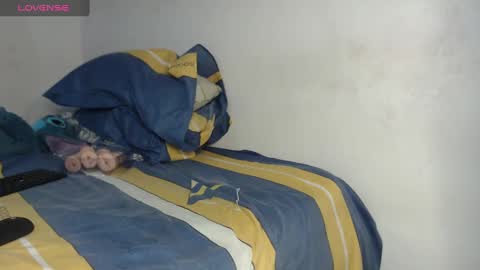 Snapshot of angelof_fire chatting on 02.18.25 Angel online show from 02.18.25