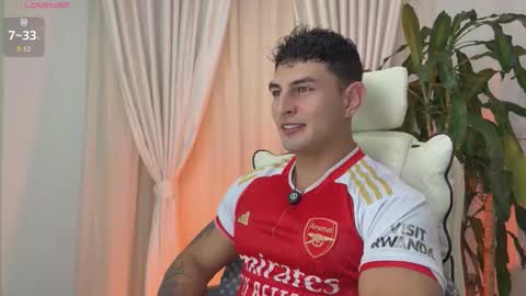 Angelo Ferro online show from 11.23.25