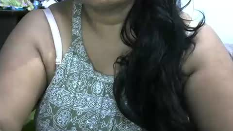 Snapshot of angelpriya555 chatting on 10.12.25 angelpriya555 online show from 10.12.25