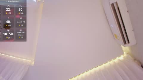 Snapshot of angelrossario chatting on 12.02.24 Angel Rosario online show from 12.02.24