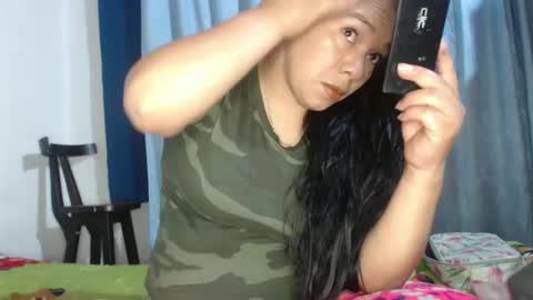 Snapshot of angelsexylatina chatting on 12.30.24 rebeca online show from 12.30.24