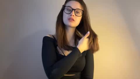 Lisa online show from 10.07.25