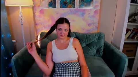 Snapshot of angely_lilly chatting on 09.12.25 Lilly online show from 09.12.25