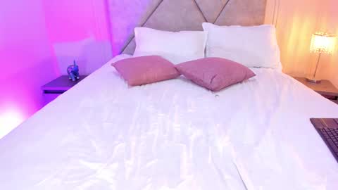 Snapshot of angely_perry chatting on 09.27.25 angely_perry online show from 09.27.25