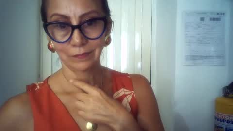 Snapshot of angelycute476334 chatting on 02.23.25 angelycute476334 online show from 02.23.25