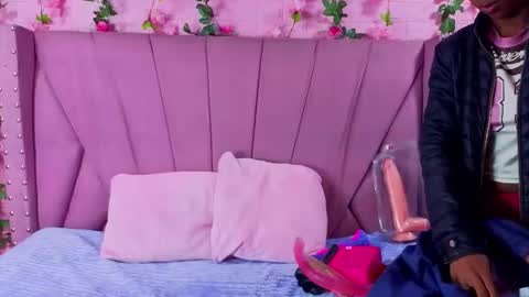 Anyega online show from 02.18.26