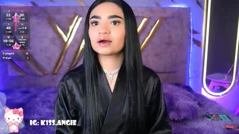 Snapshot of angie_boo_ chatting on 10.16.25 Angie online show from 10.16.25