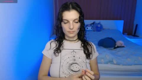 angie_faee online show from 09.24.25