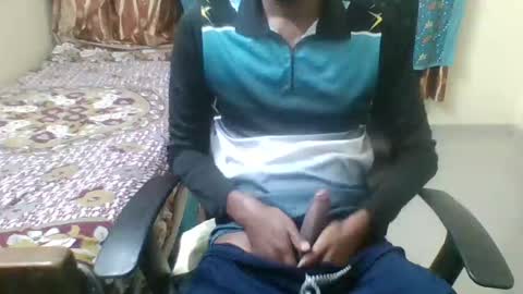 Snapshot of angryagent198 chatting on 01.04.25 Tutu22 online show from 01.04.25