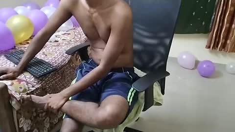 Snapshot of angryagent198 chatting on 02.11.25 Tutu22 online show from 02.11.25