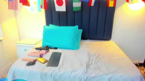 Snapshot of angyrios chatting on 06.22.26 angyrios online show from 06.22.26