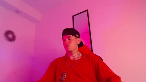 Snapshot of anhonymus chatting on 09.16.25 anhonymus online show from 09.16.25