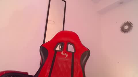 Snapshot of anhonymus chatting on 09.29.25 anhonymus online show from 09.29.25