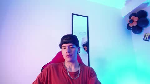 Snapshot of anhonymus chatting on 10.21.25 anhonymus online show from 10.21.25