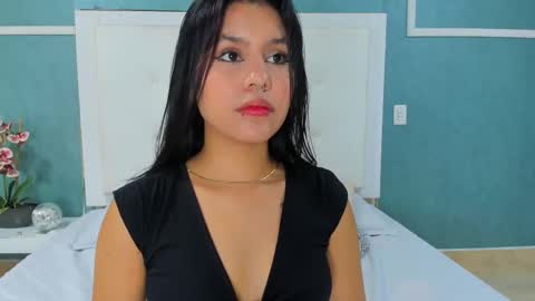 Ania online show from 02.18.25