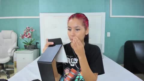 Ania online show from 02.17.26