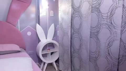 Anie online show from 04.11.26