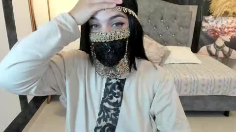 Anissa online show from 11.12.25