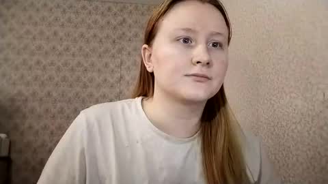 Snapshot of anika_lipps chatting on 09.14.25 Anika online show from 09.14.25