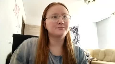 Snapshot of anika_lipps chatting on 06.27.26 Anika online show from 06.27.26