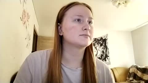 Snapshot of anika_lipps chatting on 07.21.26 Anika online show from 07.21.26