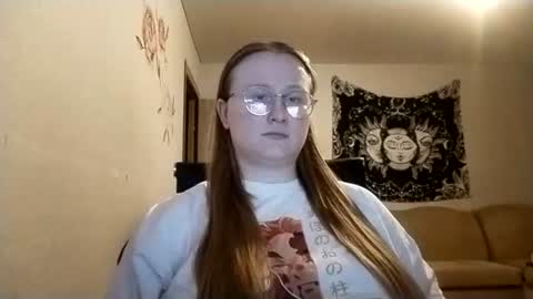 Snapshot of anika_lipps chatting on 07.22.26 Anika online show from 07.22.26