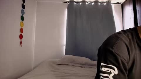 Snapshot of anika_lowen chatting on 09.26.25 Anika And Lowen Your Thumbs Up Are Super Important For Us  online show from 09.26.25