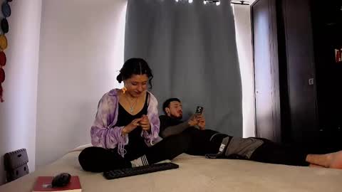 Snapshot of anika_lowen chatting on 10.02.25 Anika And Lowen Your Thumbs Up Are Super Important For Us  online show from 10.02.25