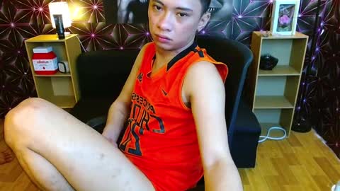 Snapshot of anikaportuna chatting on 02.18.25 Anika online show from 02.18.25