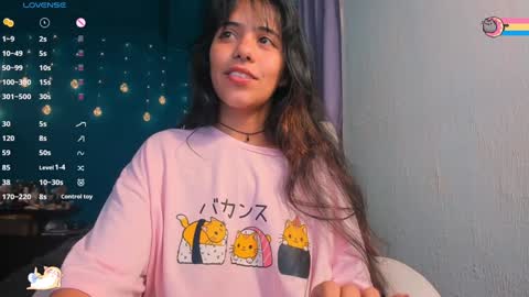 Snapshot of anisahade chatting on 01.21.25 Anisahade online show from 01.21.25