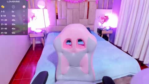 anisha_zambrano online show from 11.26.25