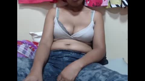 Snapshot of anishey chatting on 12.07.24 anishey online show from 12.07.24