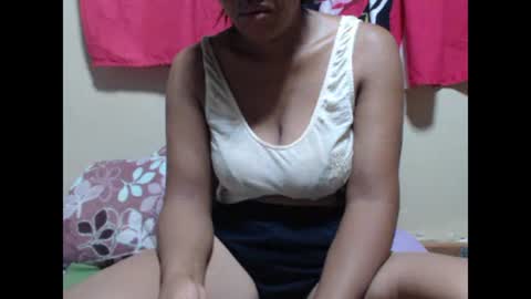 Snapshot of anishey chatting on 03.01.25 anishey online show from 03.01.25