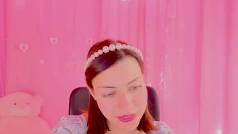 Anni online show from 04.17.26