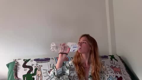 anita__hills online show from 12.26.24
