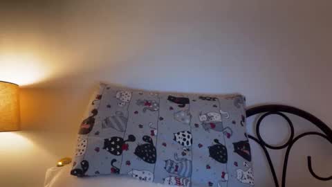 anita__hills online show from 09.27.25