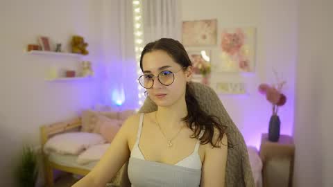 Anita Grey online show from 03.04.26