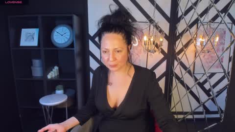 Anita online show from 12.08.24