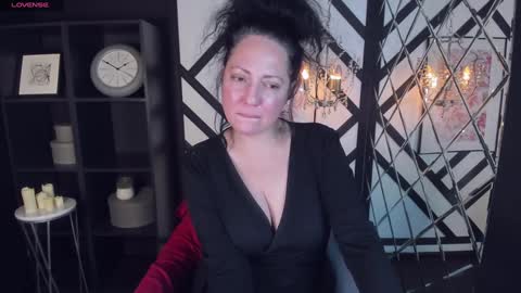 Anita online show from 12.13.24