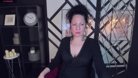 Anita online show from 12.14.24