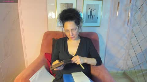 Anita online show from 12.19.24
