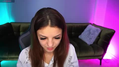 Anita online show from 10.13.25