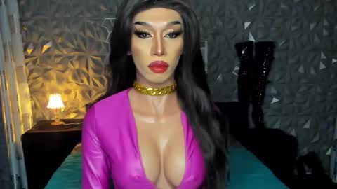 Miss Ann online show from 01.25.25