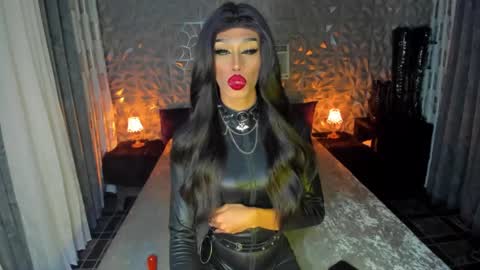 Miss Ann online show from 01.27.25