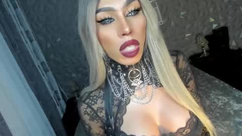 Miss Ann online show from 02.25.25