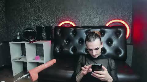 Angel online show from 07.04.26