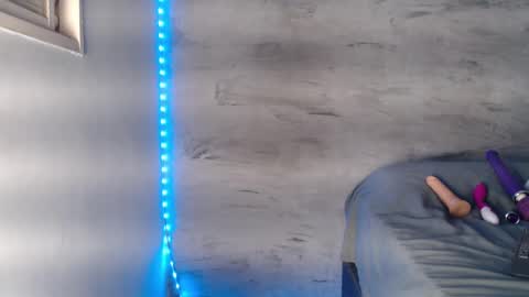 Snapshot of anjinhama chatting on 01.04.25 Hello My name is NaiaraPv is OPEN online show from 01.04.25