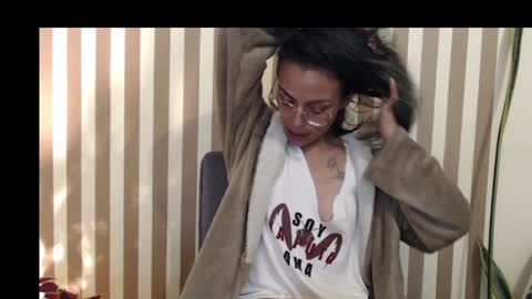 Anma Adler online show from 01.17.25