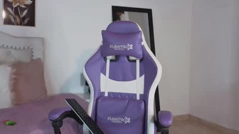 Ana  online show from 10.08.25